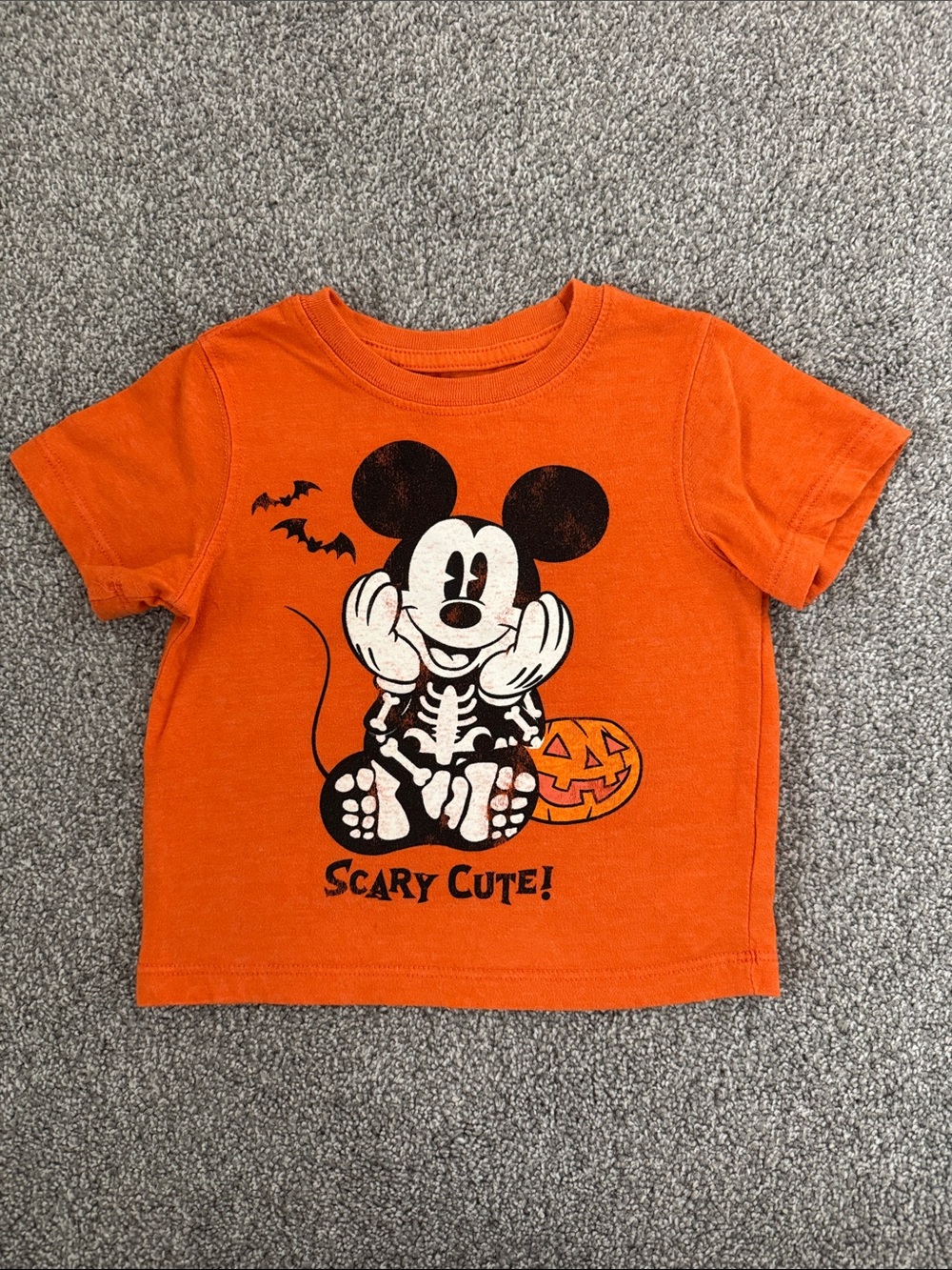 Disney Glow in the Dark Mickey Mouse Halloween Scary Cute Skeleton T-Shirt 12M